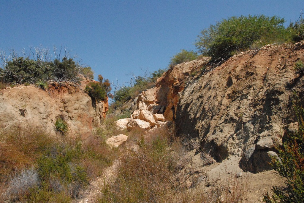 Approach to Pegmatite Approach to Pegmatite photo image